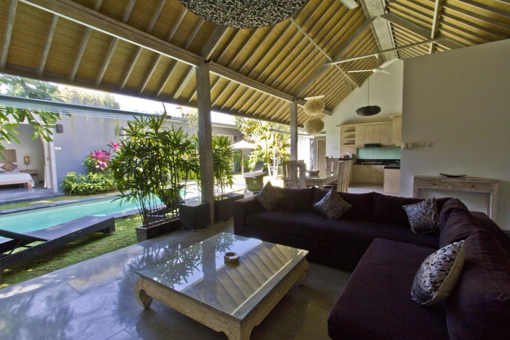 Villa Nuri Merah 1 Керобокан Екстер'єр фото